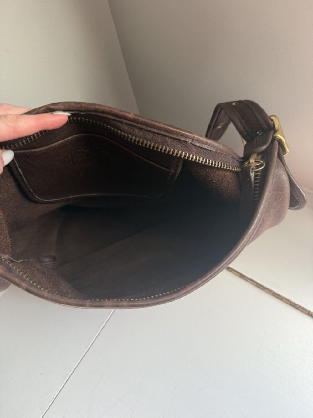 Coach Vintage Brown Leather Bucket Bag Duffel Sac 13" x 14" x 9" [jb] - Picture 6 of 7